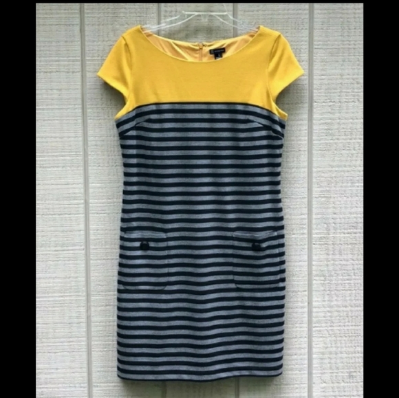 NEW DIRECTIONS MUSTARD & STRIPED DRESS size 6 - Picture 2 of 5